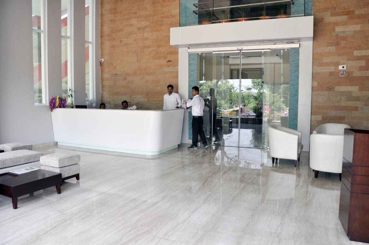 Hotel Dolphin Sambalpur Luaran gambar
